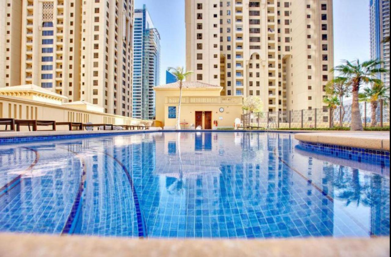 Charming Spacious Studio Apartment In The Heart Of Jbr By Sweet Homes Dubai Exterior foto